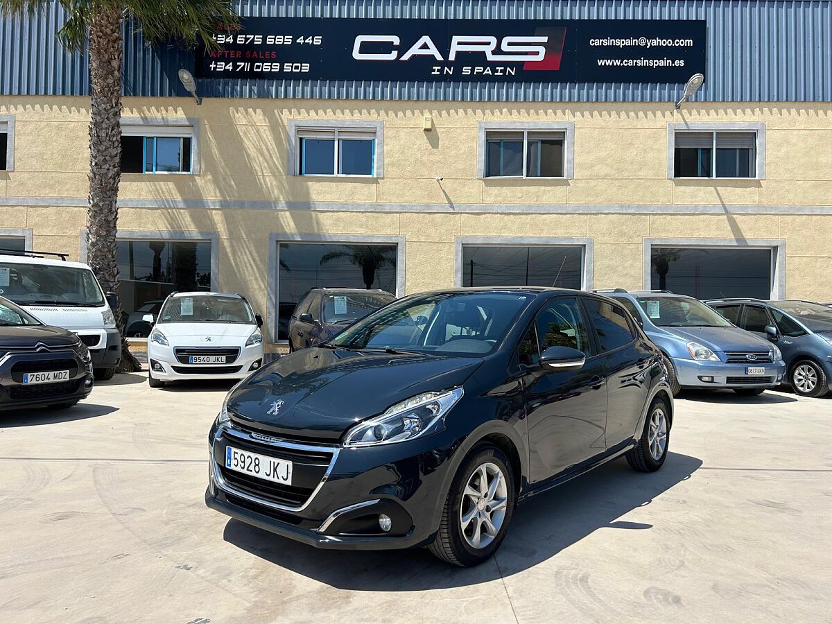 PEUGEOT 208 ALLURE 1.2 E-THP SPANISH LHD IN SPAIN 90000 MILES SUPERB 2015